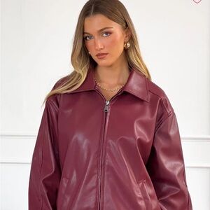 Beginning boutique women’s abbi PU red bomber jacket size 10 US NWT